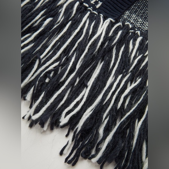 Commense Horse-Pattern Wool Blend Fringe Cardigan - Picture 3 of 6